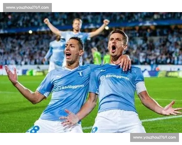 足球博主深度解析全球联赛精彩瞬间与战术变革全记录